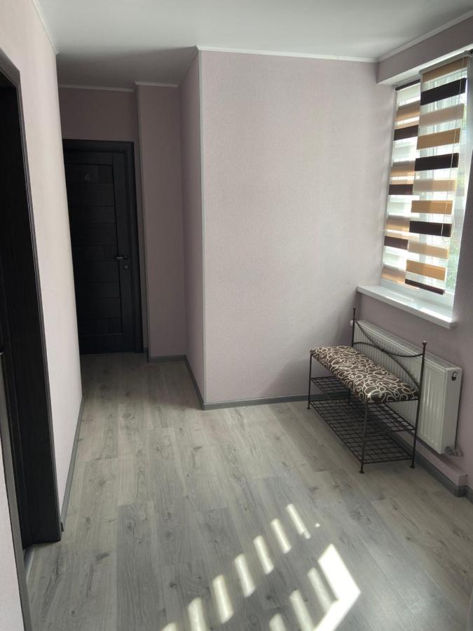 Guest House Max Khmelnytskyi Exterior photo